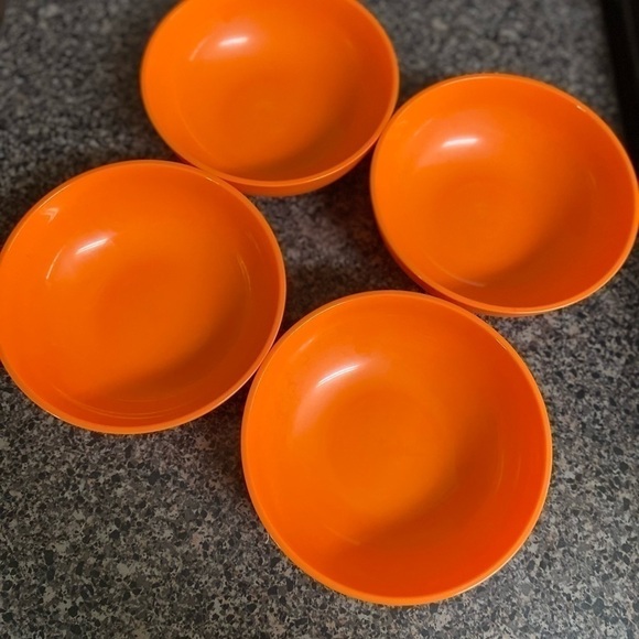 Tupperware 4 cereal 🥣 - Picture 1 of 6